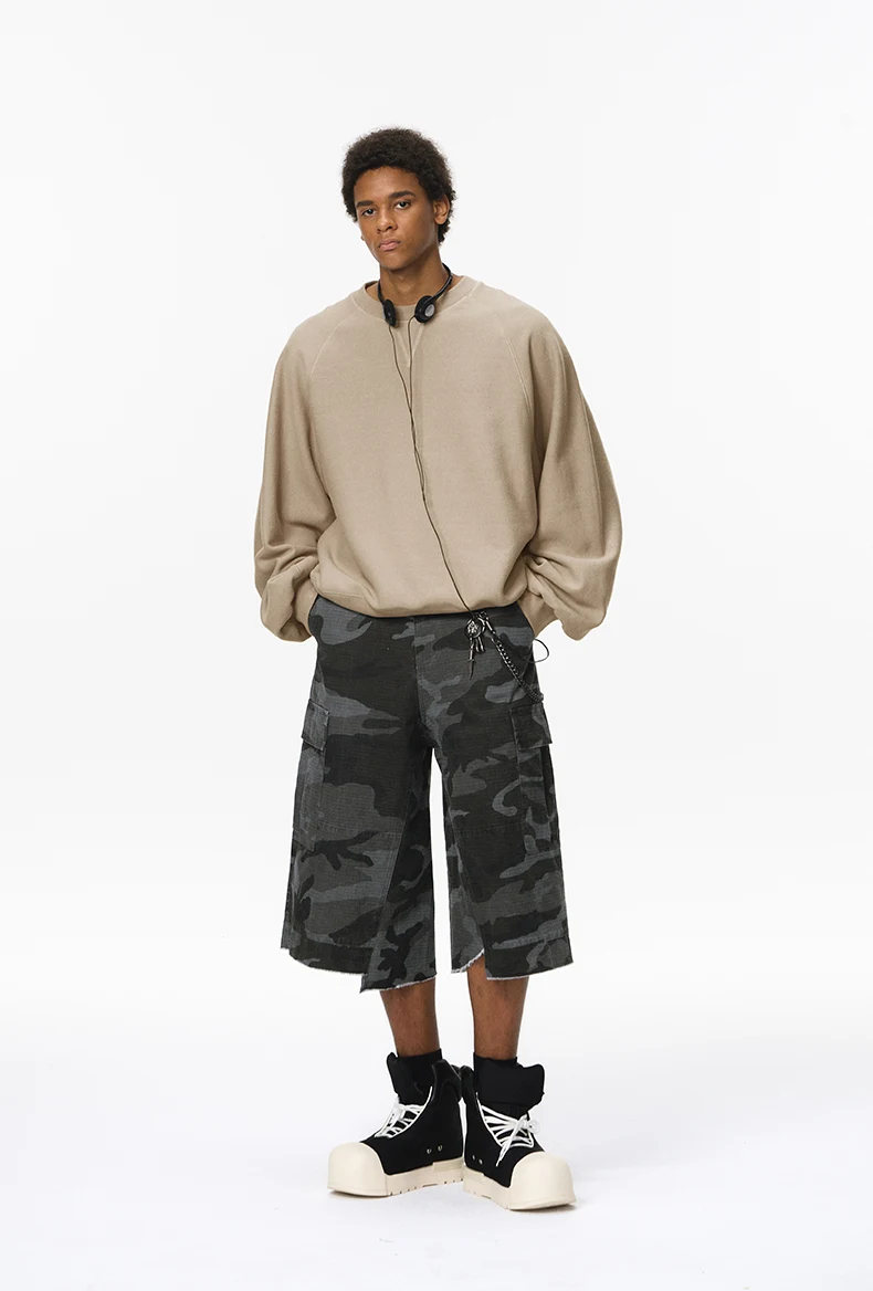 Batwing Horizontal-Knit Sweatshirt image 3
