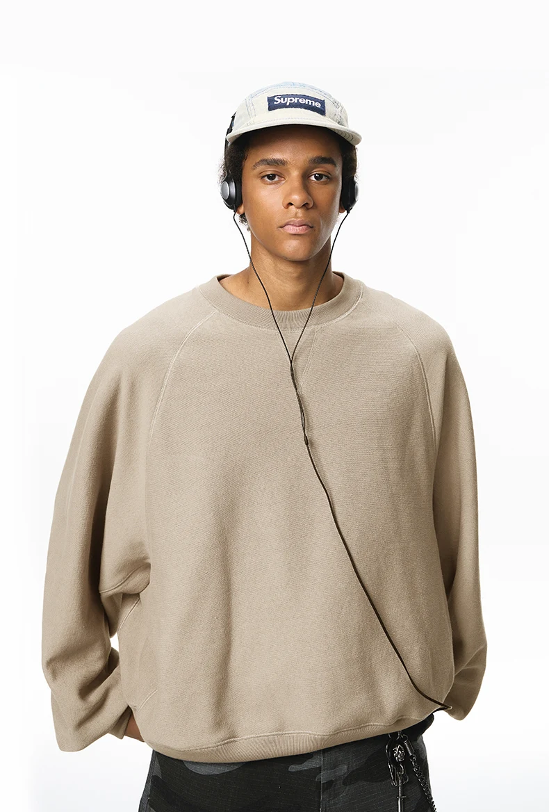 Batwing Horizontal-Knit Sweatshirt image 7