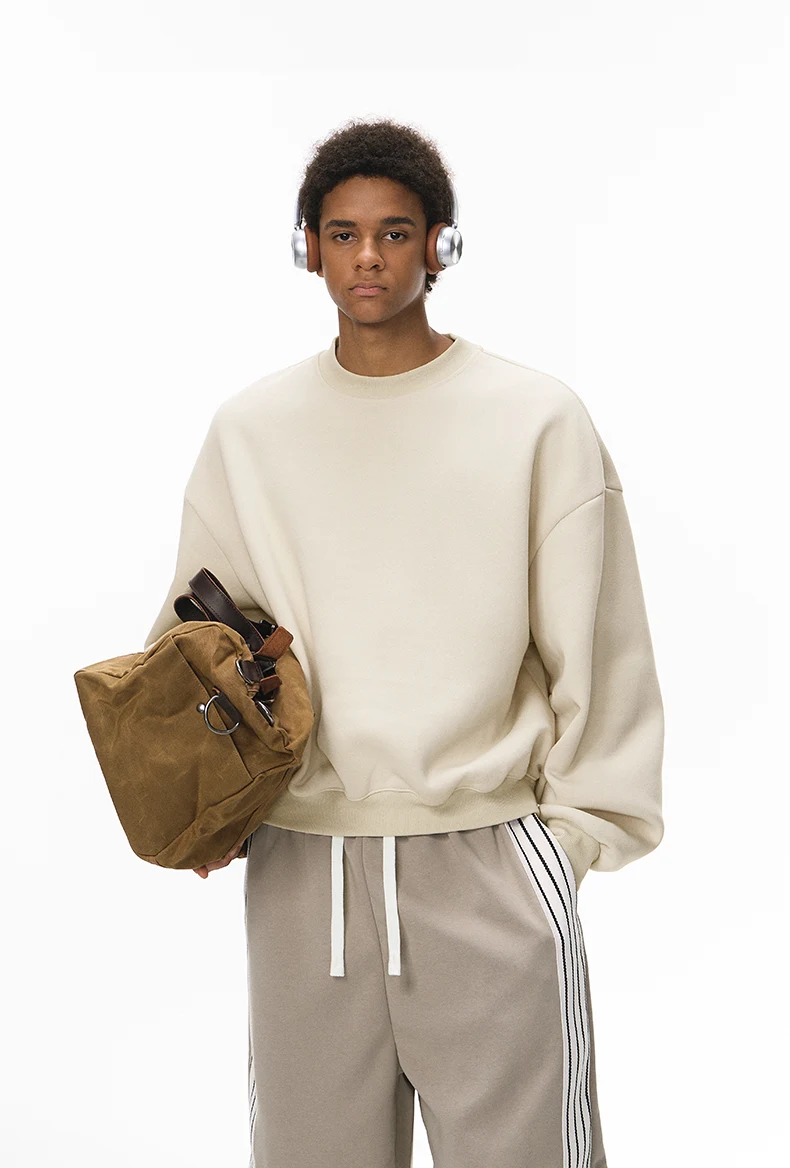 Fleece Scimitar-Sleeve Crewneck image 4