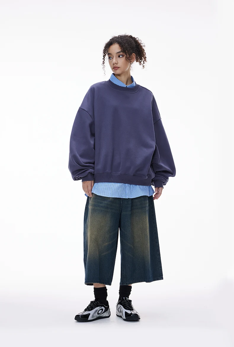 Fleece Scimitar-Sleeve Crewneck image 9