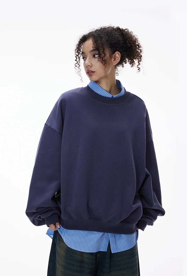 Fleece Scimitar-Sleeve Crewneck image 12
