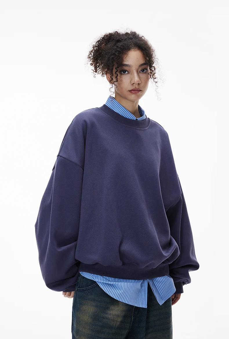 Fleece Scimitar-Sleeve Crewneck image 13