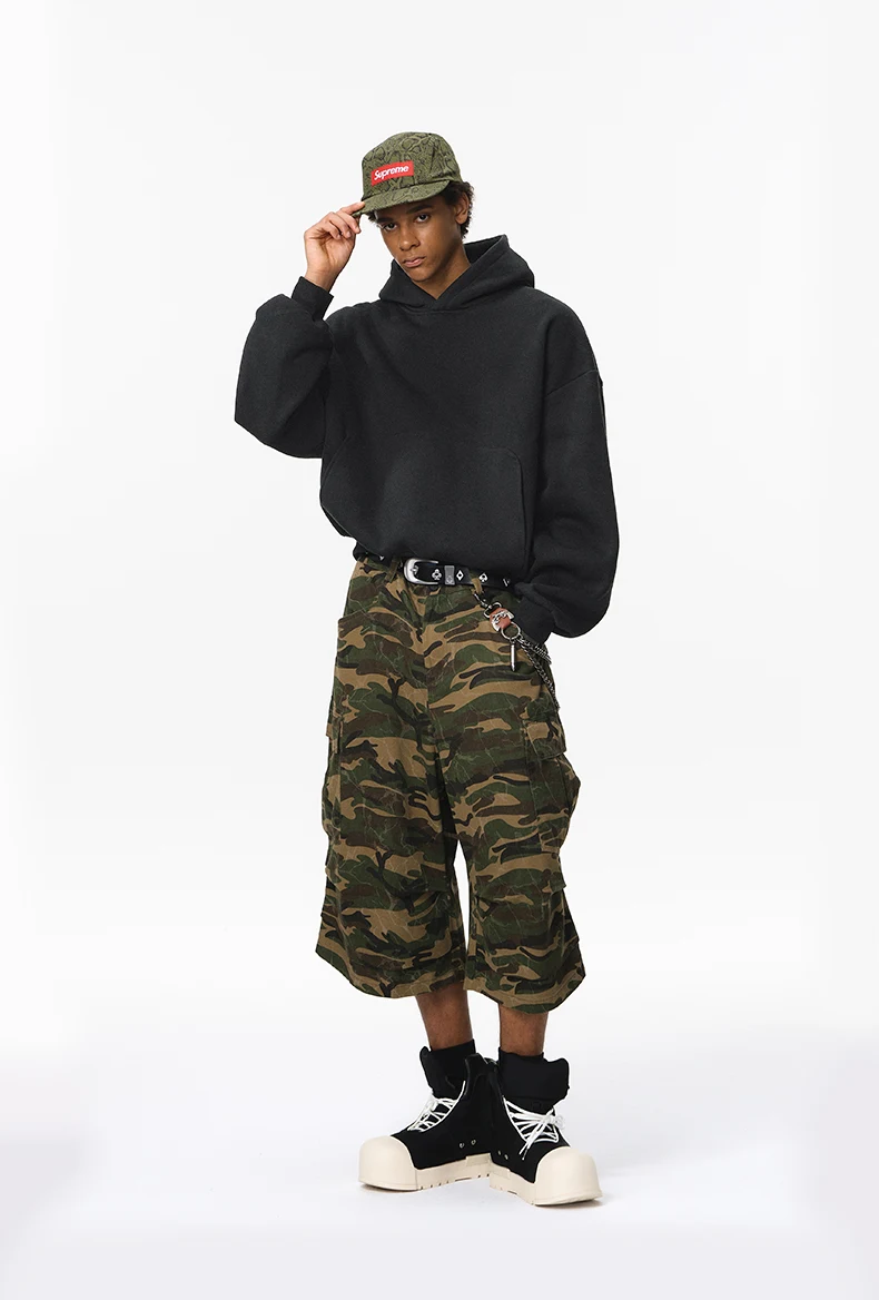 Scimitar Cropped Hoodie image 21