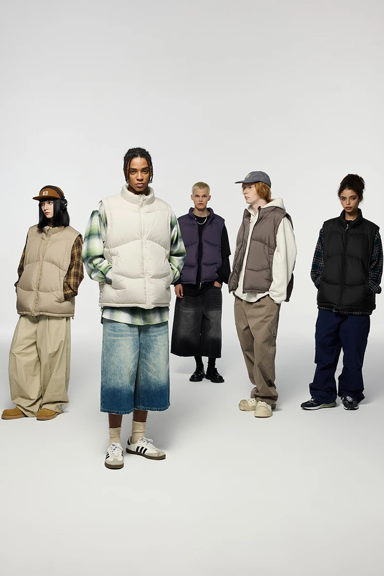 Lightweight Packable Puffer Down Vest image 4