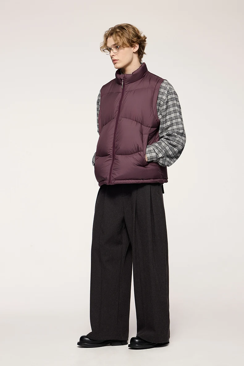 Lightweight Packable Puffer Down Vest image 20