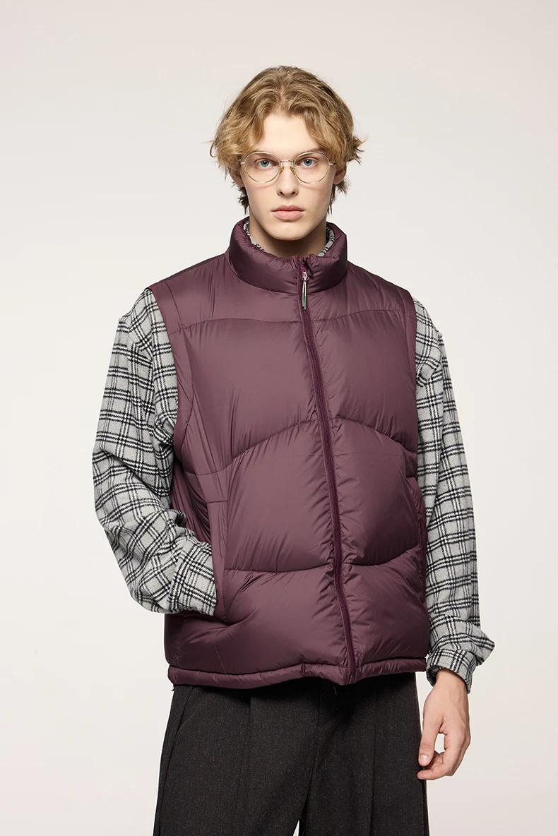 Lightweight Packable Puffer Down Vest image 22