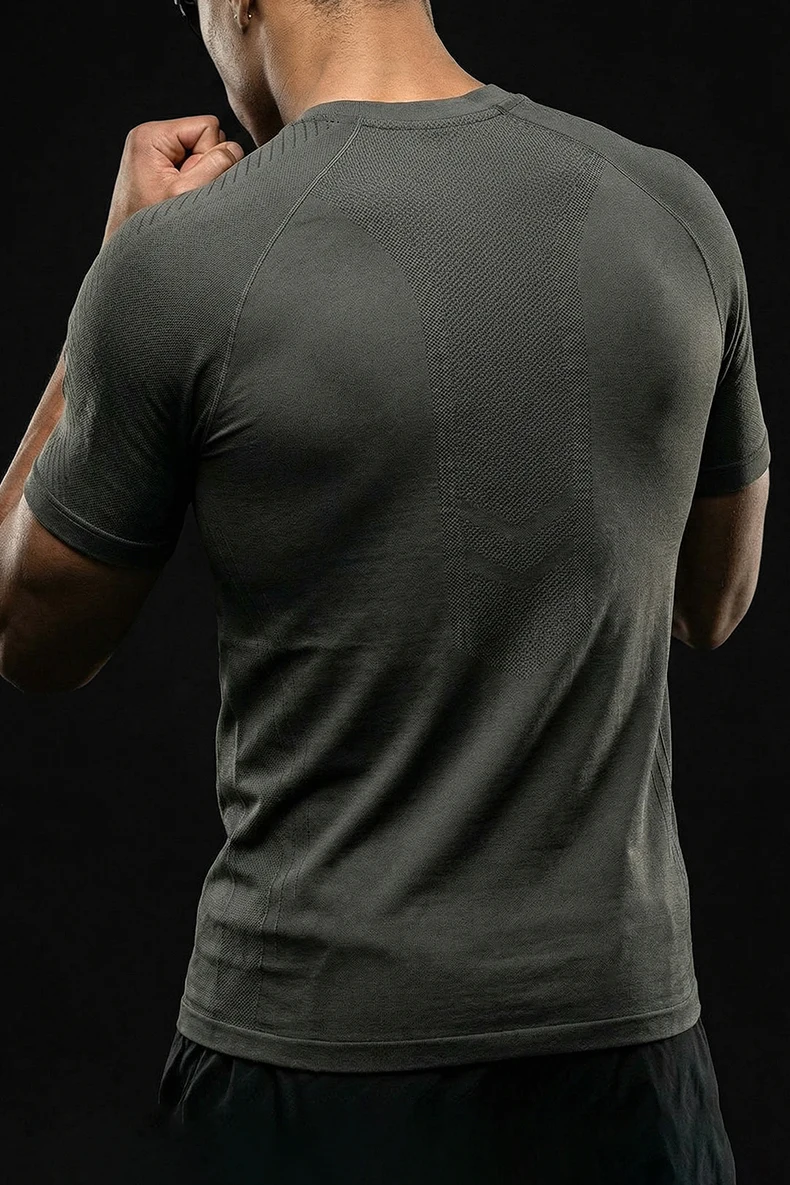 3M Quick-Dry Seamless T-Shirt image 10