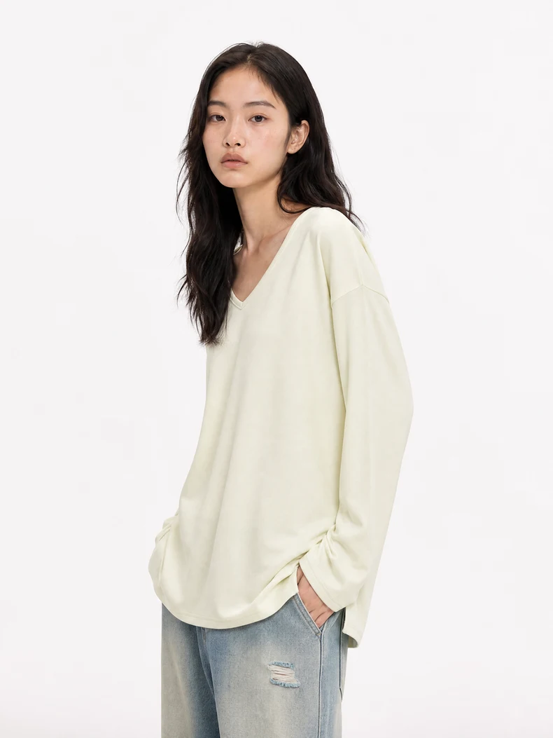 V-Neck Slit Long Sleeve T-Shirt image 11