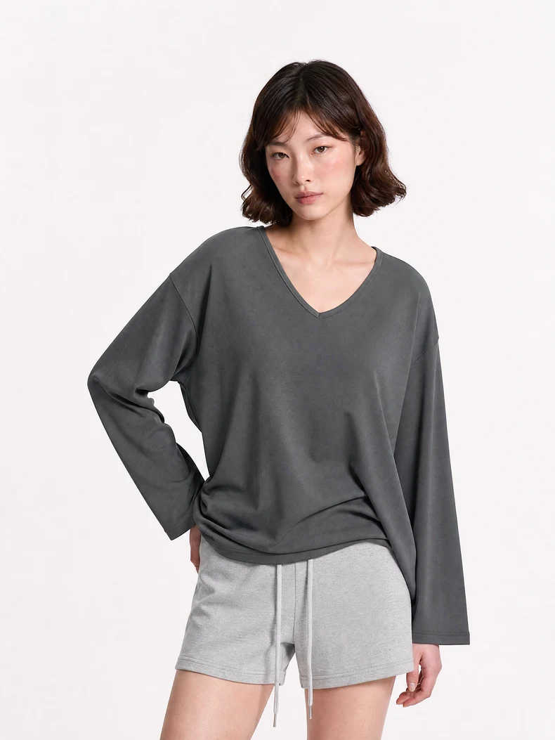 V-Neck Slit Long Sleeve T-Shirt image 14